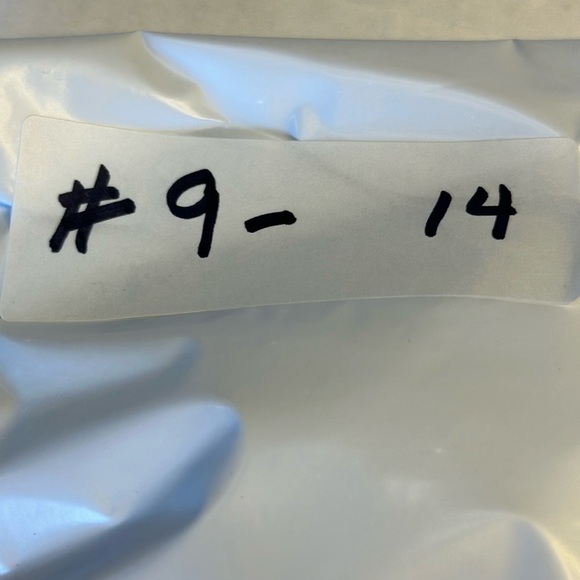 NWT! YZKKE Women Wool Socks Size 5-9 black/ Beige - Picture 4 of 4